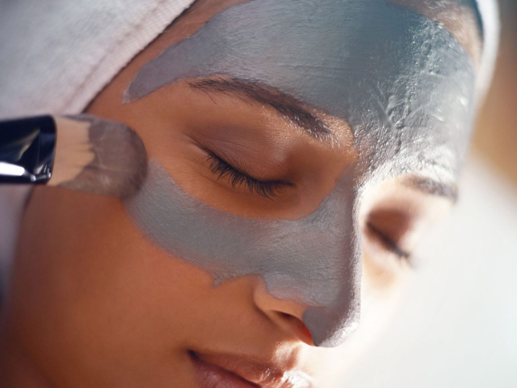 Apparition De Trou Dans La Barbe Débarrassez vous déifnitivement des boutons sur le visage