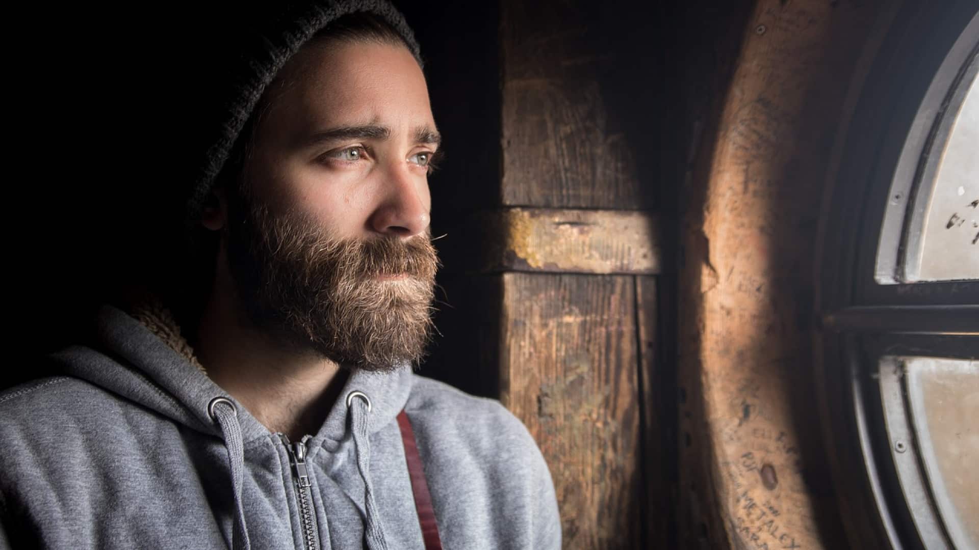 Pourquoi utiliser une huile à barbe ?