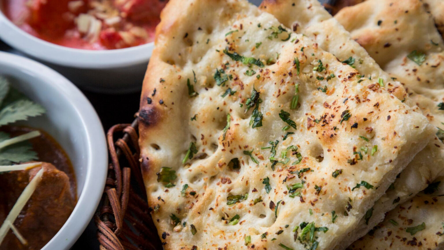 Un naan au fromage fait maison : l'allié minceur des amateurs de cuisine indienne